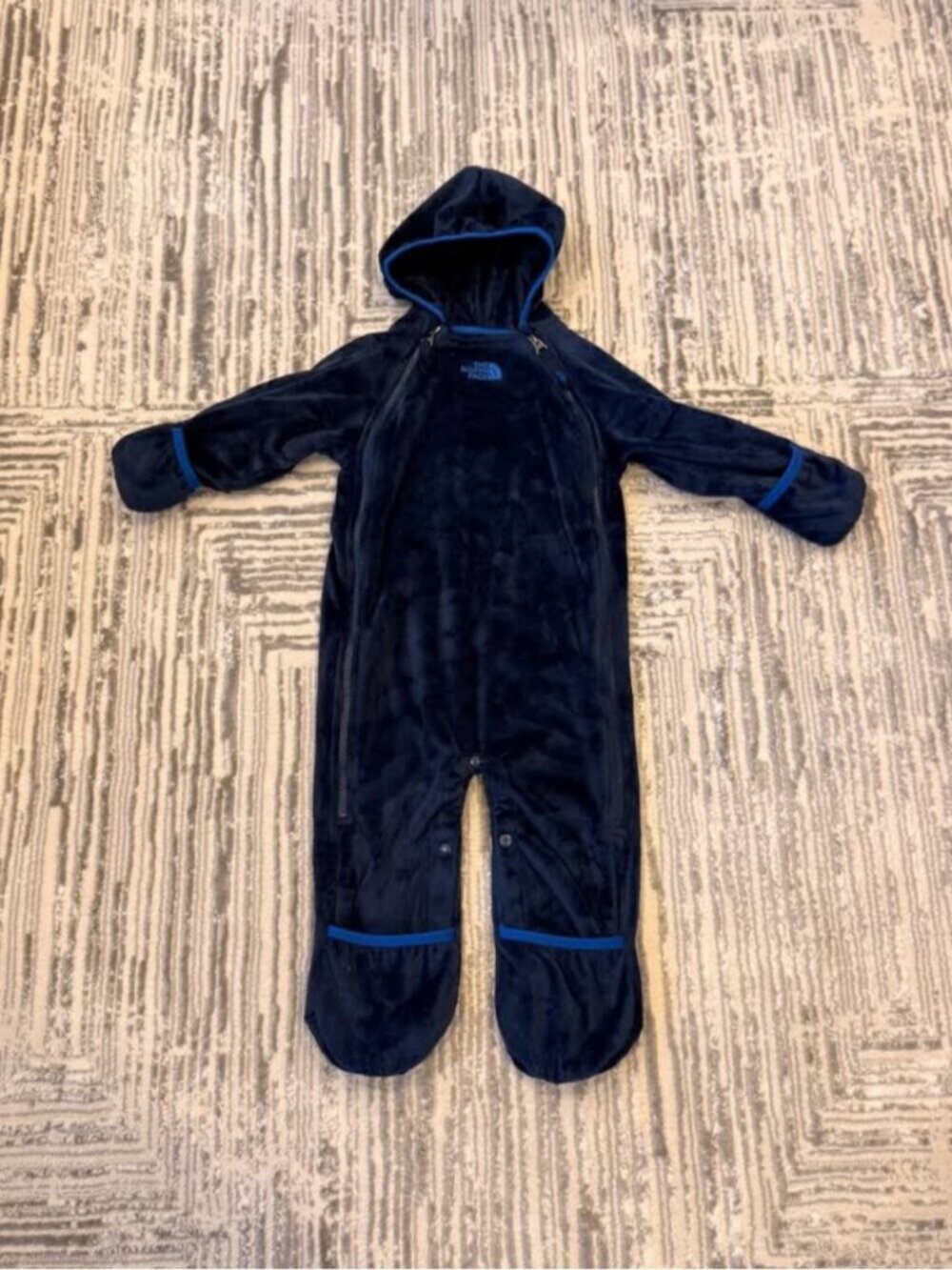 The North Face infant 12-18 months navy Warm Fleece 1pc Bunting coat